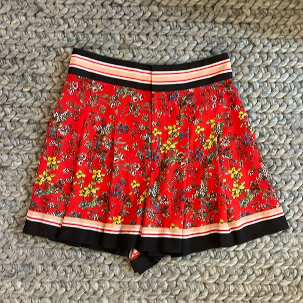Alice and Olivia shorts